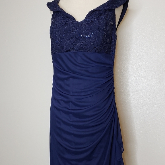 NEW Betsy & Adam Off Shoulder Dress Beaded Gown Ruching Celeb Style Event Prom - Picture 7 of 16